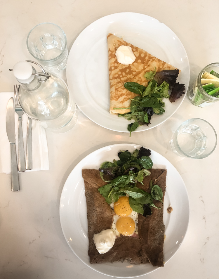 Cristina from The Brunette Nomad shares one of her favorite Dallas restaurants in her Dallas food guide, Whisk Crepe Cafe, with the help of Kate Spade