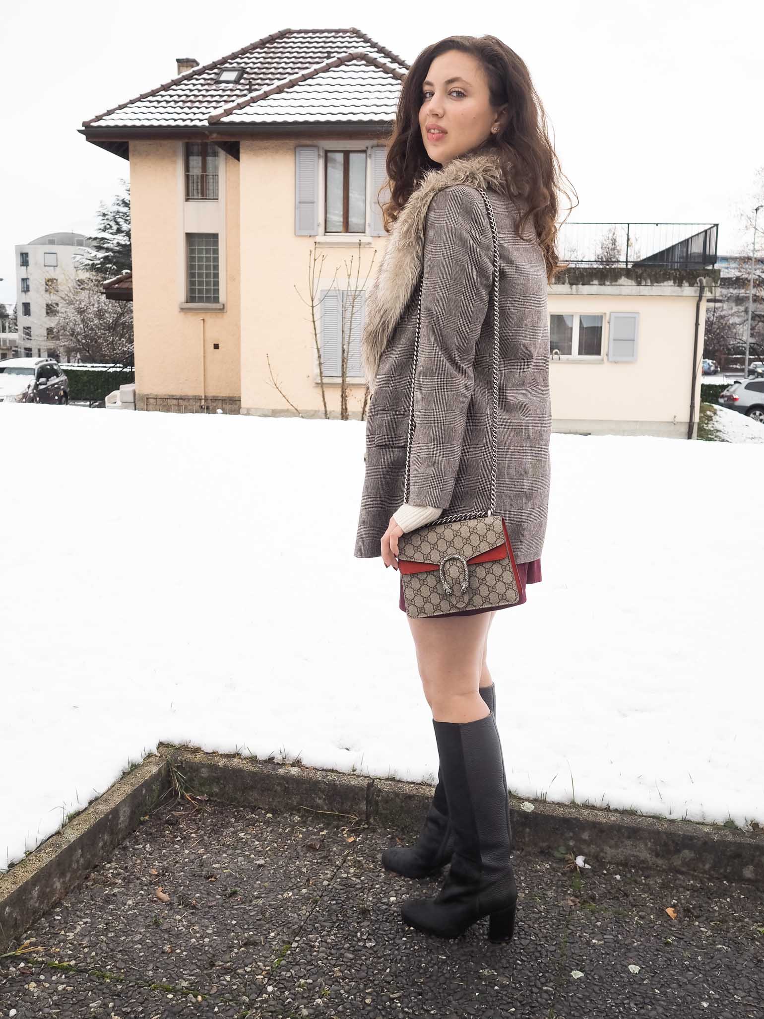 I'm in the Christmas Spirit: Plaid Holiday Look - The Brunette Nomad, Dallas fashion blogger