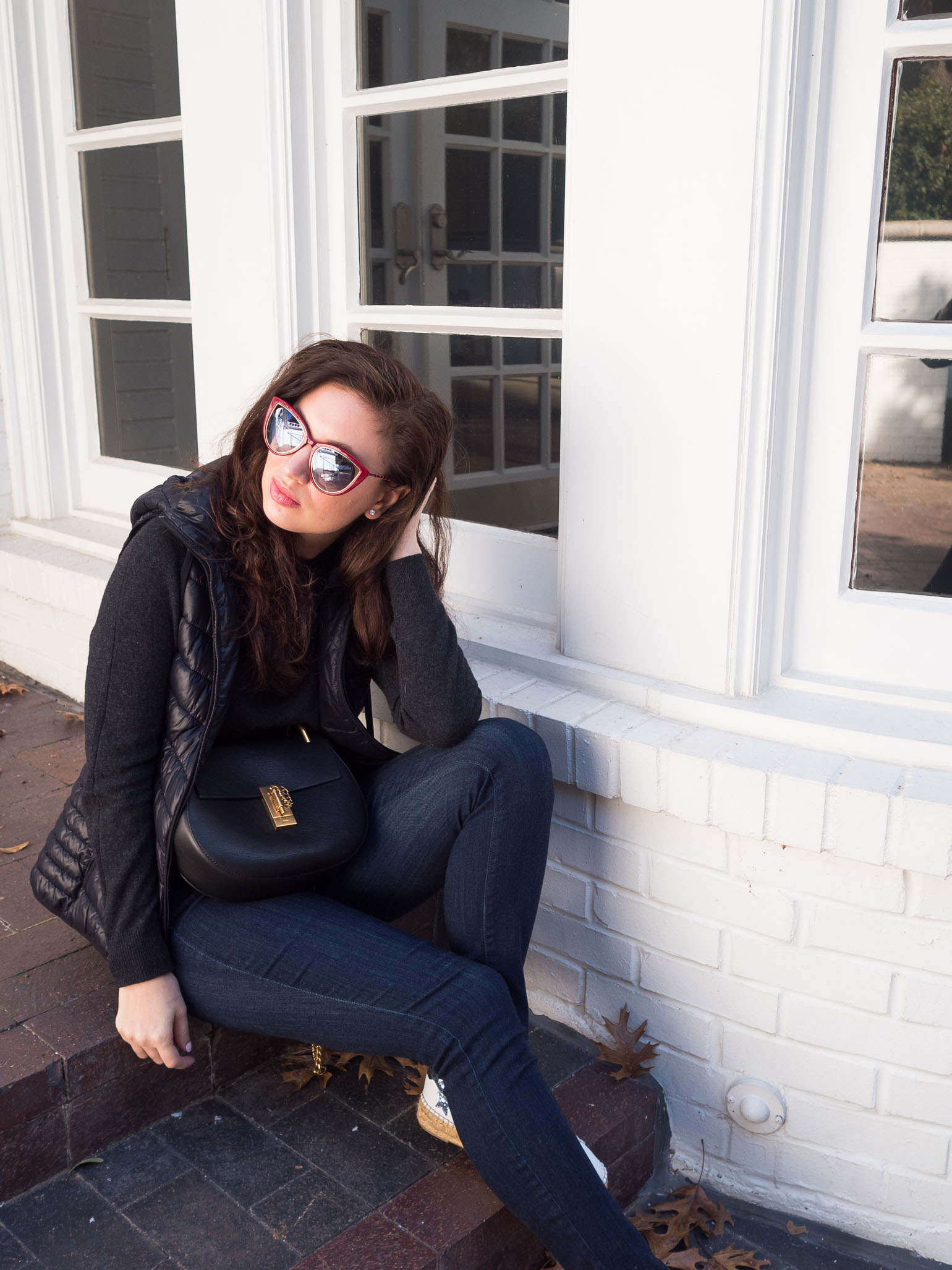 Dallas fashion bloggers hares her athleisure weekend style
