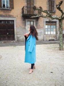 The Zara Coat You Need to Transition into Spring - The Brunette Nomad